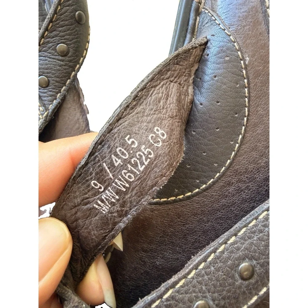Born Womens Size 9 M EU 40.5 Brown Leather Studded Sandals Flip Flops W61225